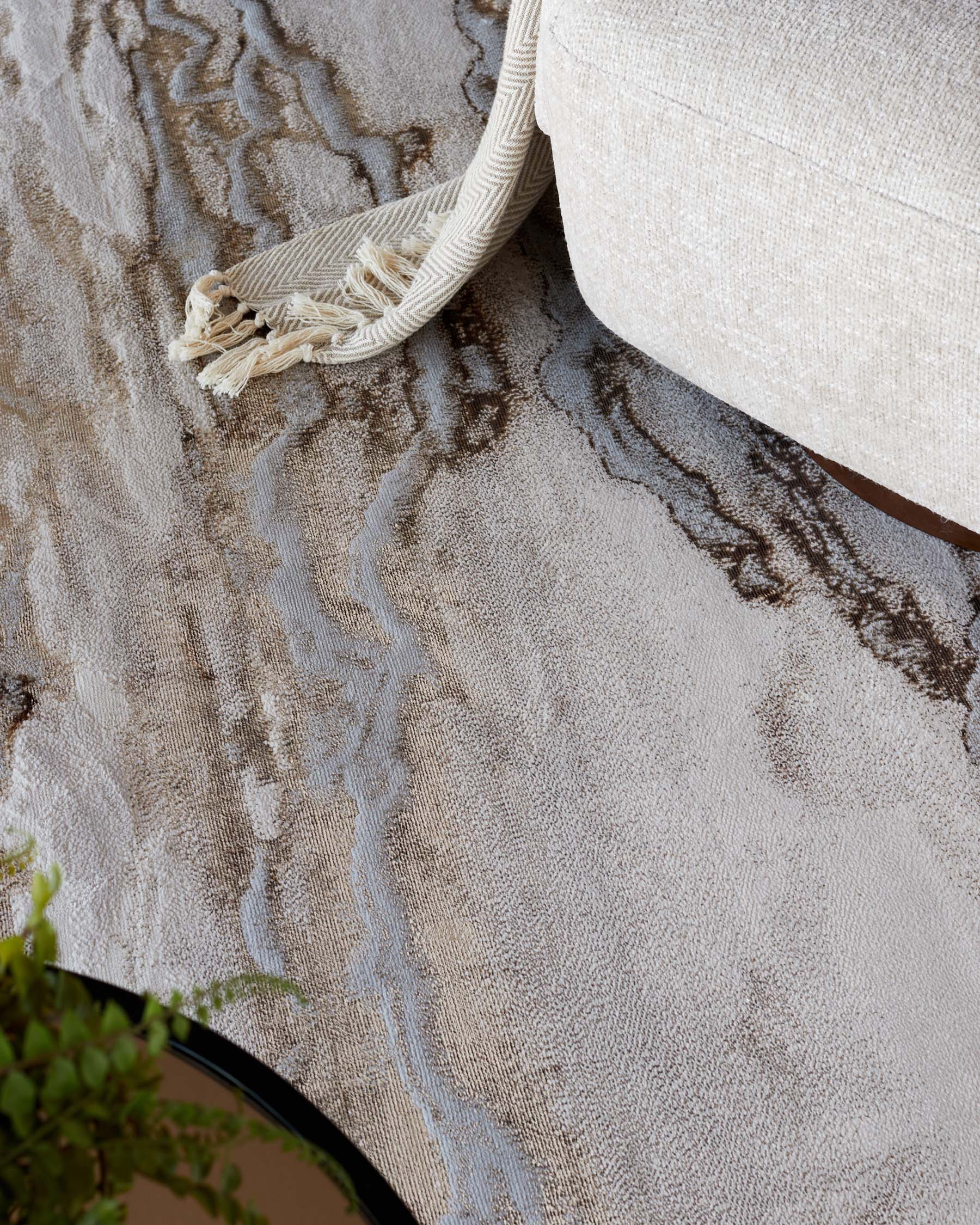Perla Large Easy Living Textured Rug Soft Gold Metallics
