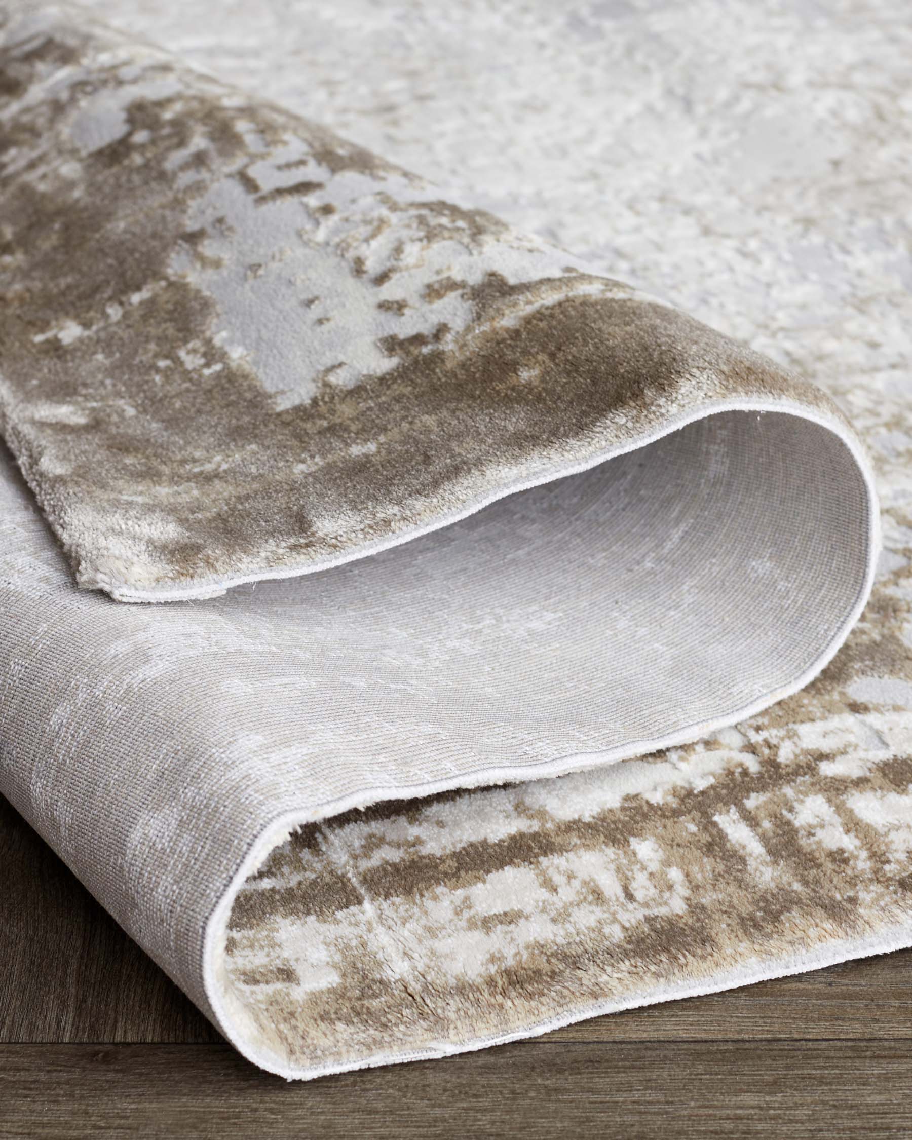 Distressed Border Large Easy Living Textured Rug Natural