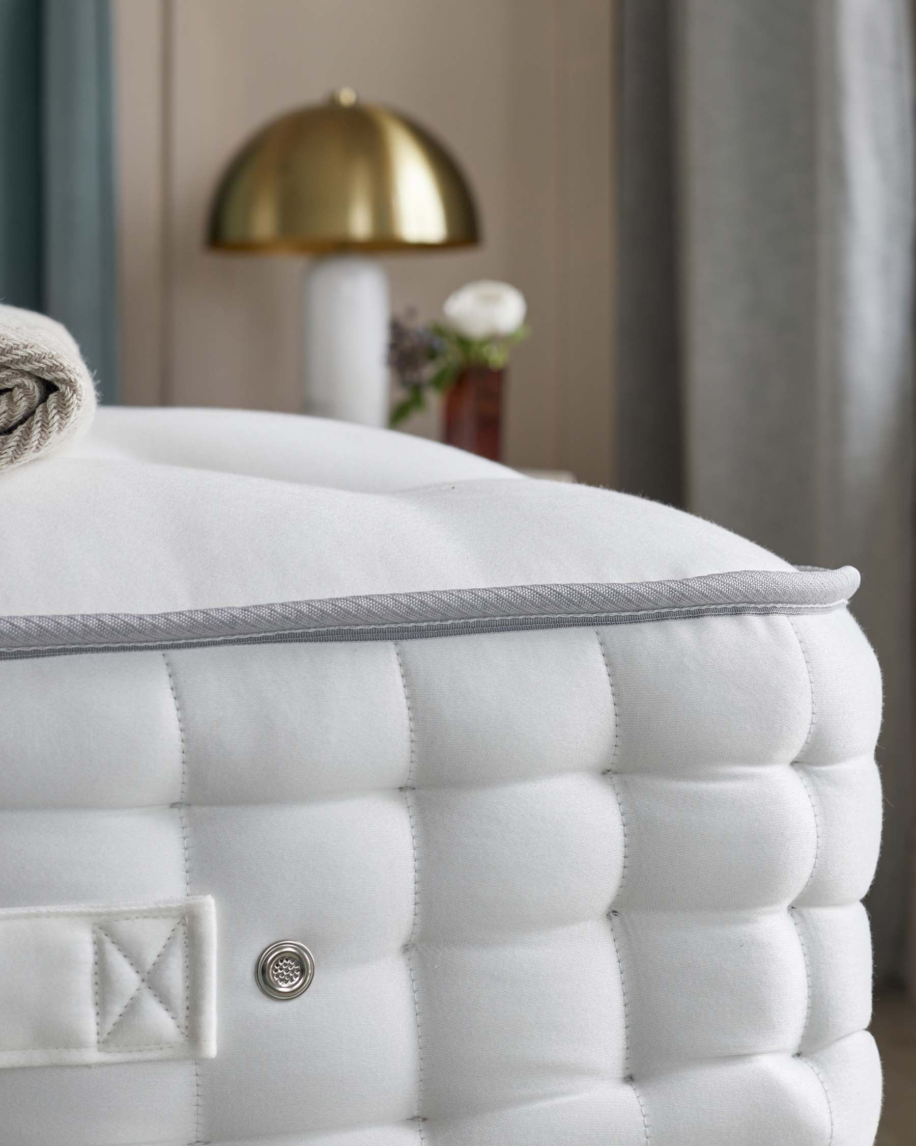 Luxury Comfort 12,500 Pocket Sprung Firm King Mattress