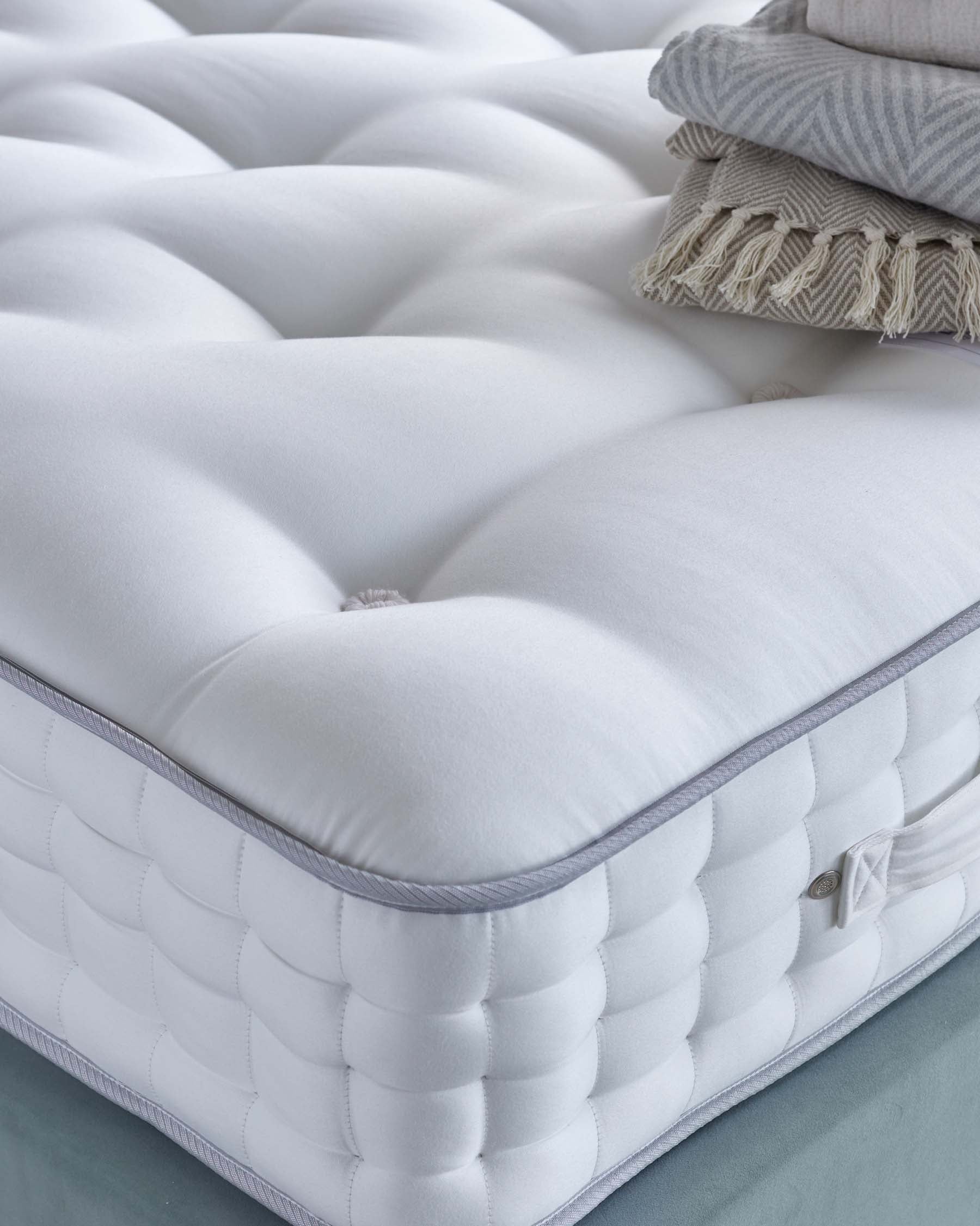 Luxury Comfort 12,500 Pocket Sprung Firm Super King Mattress