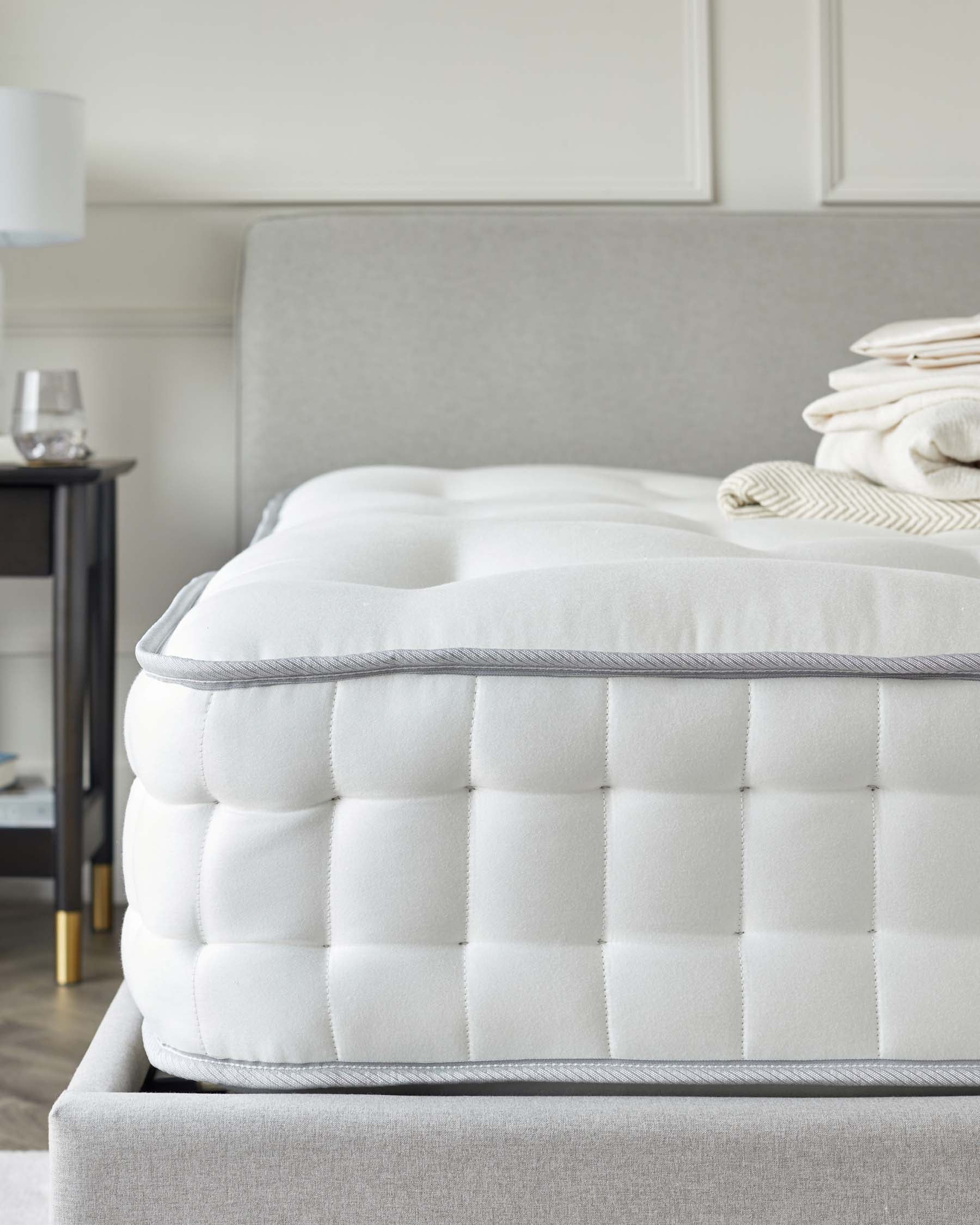 Deluxe Comfort 1,000 Pocket Spring Medium Super King Mattress