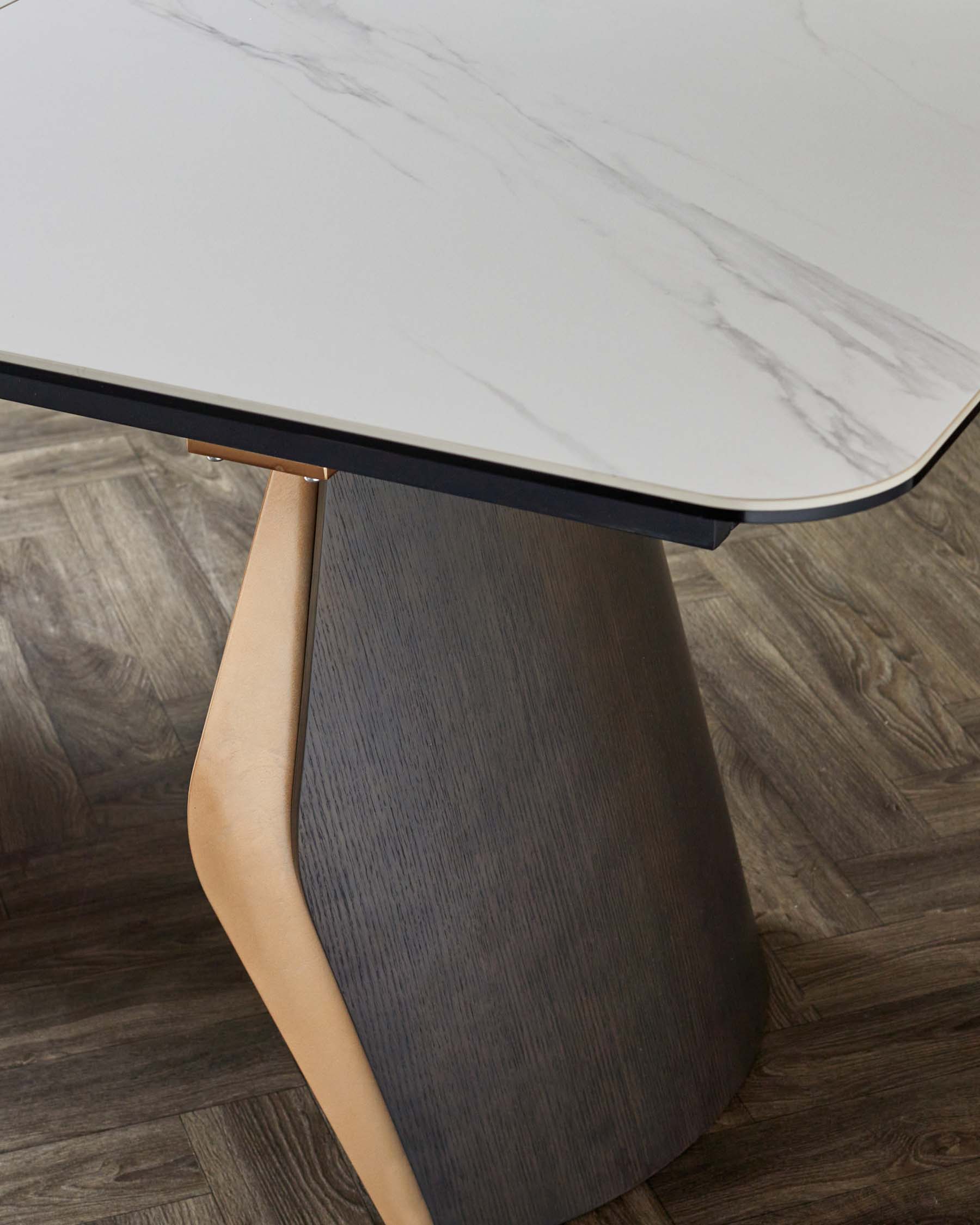 Collodi White Ceramic Extending 8 to 10 Seater Dining Table