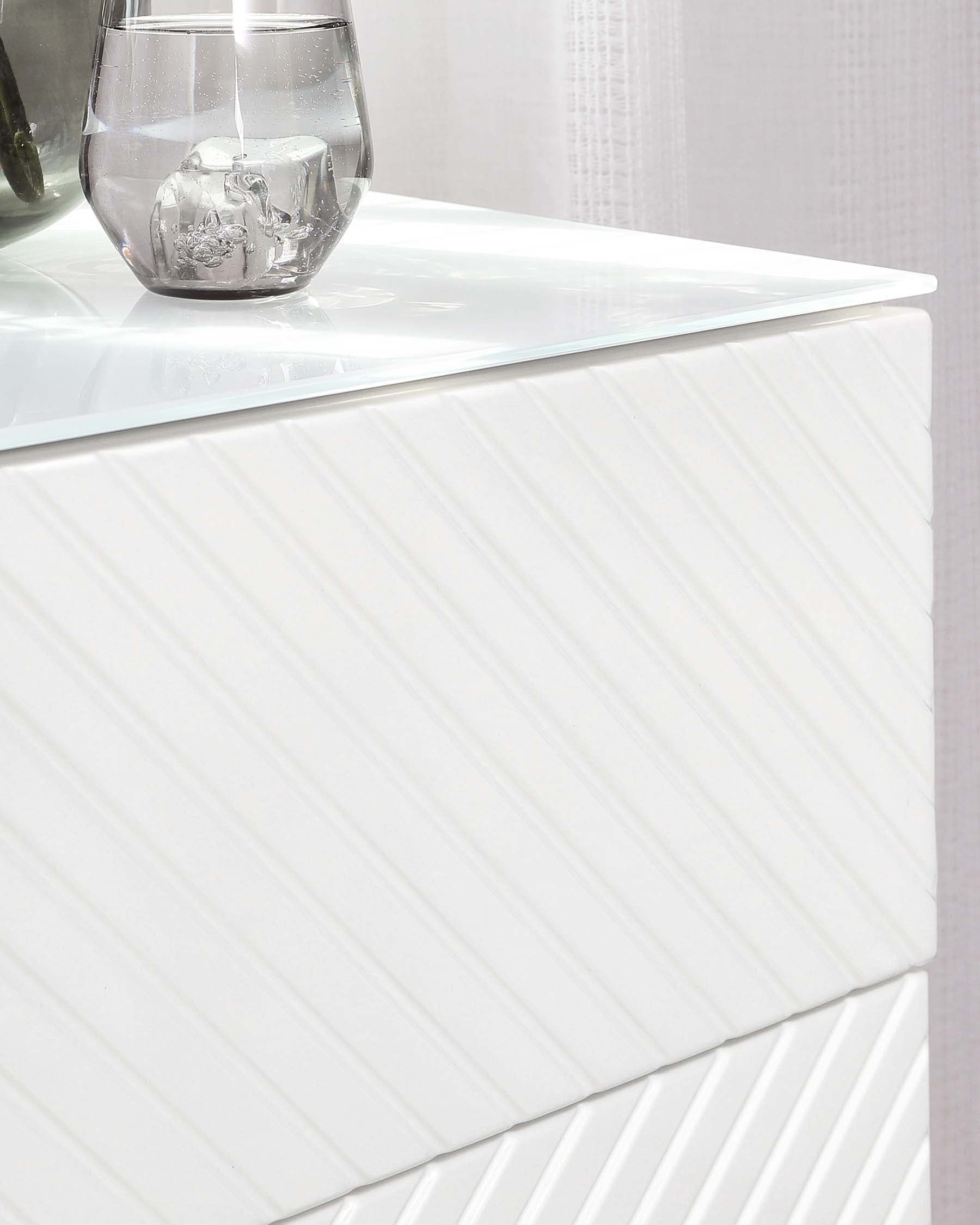Noah White Gloss Chest Of Drawers With Brass Legs
