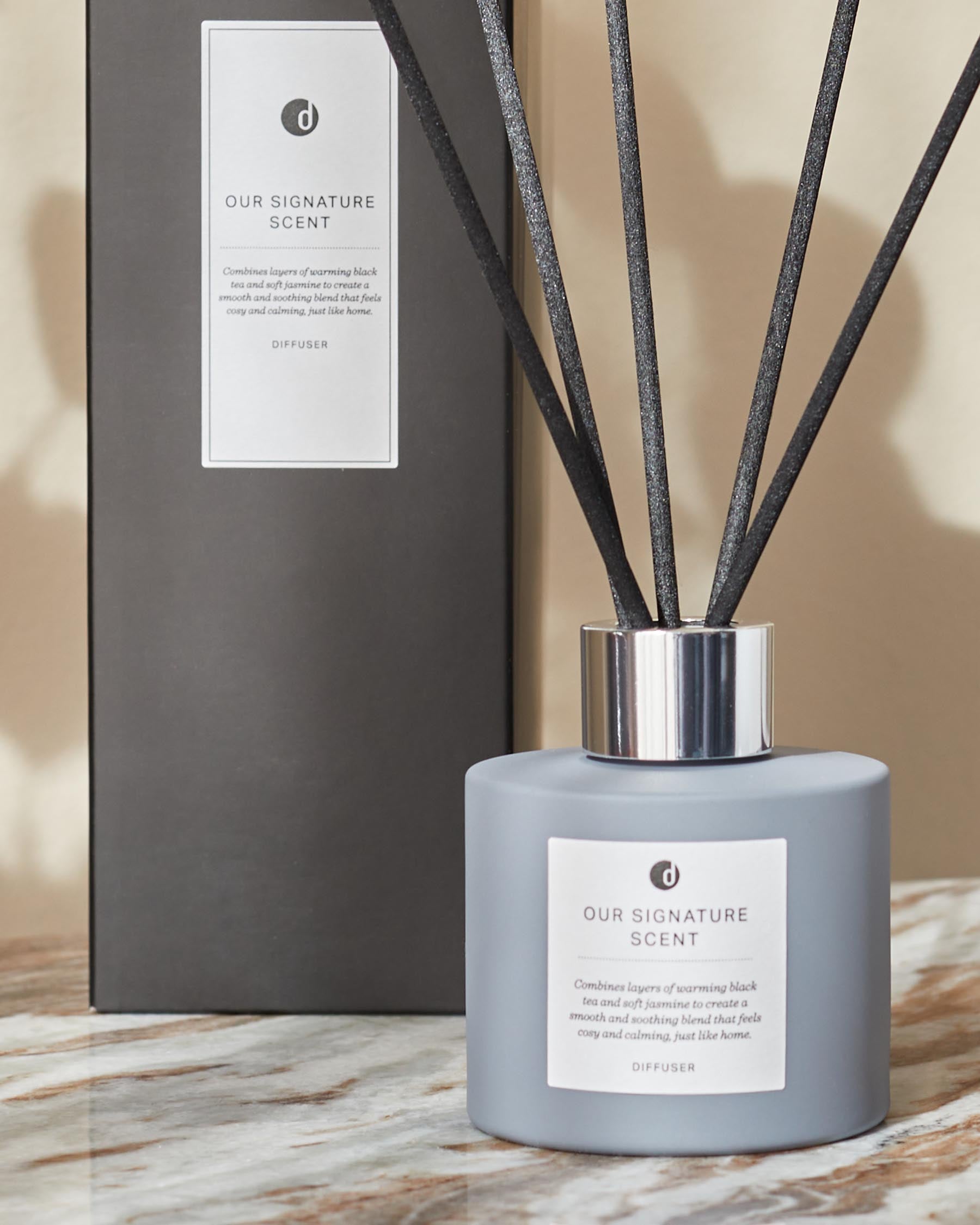 Signature black tea and white jasmine diffuser